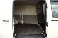 Volkswagen Transporter, 2015 - 11