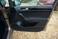 Volkswagen Touran, 2017 - 25